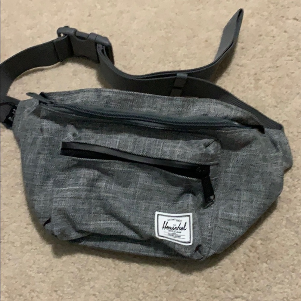 HERSCHEL BAG